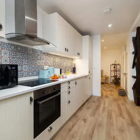 Whome | Sao Vicente Deluxe Apartment