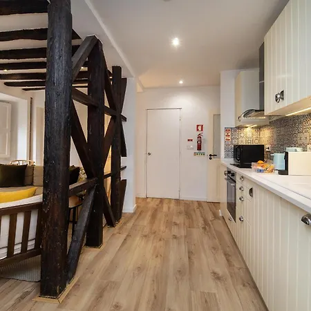 Whome | Sao Vicente Deluxe Apartment Lissabon